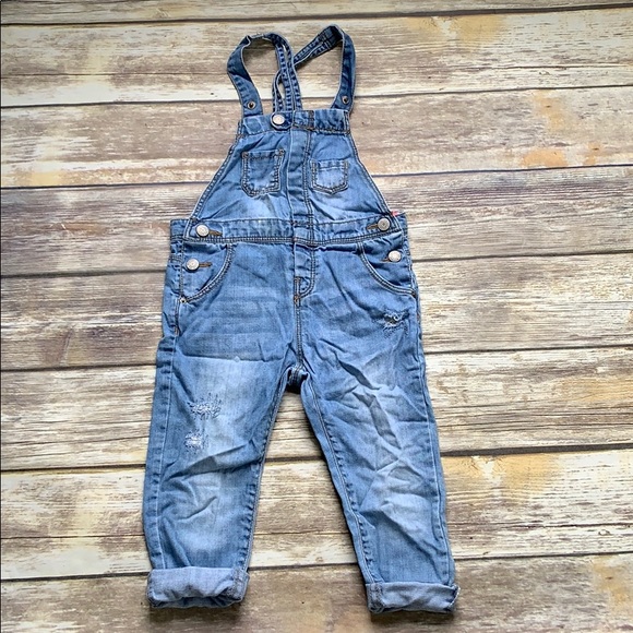 Zara Other - Adorable Zara Baby Overalls